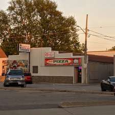 J & D Bowling & Restaurant | 4 Young St, Tilbury, ON N0P 2L0, Canada