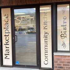 SIRCH Bistro & Marketplace | 49 Maple Ave street level, Haliburton, ON K0M 1S0, Canada
