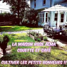 La maison Rose Alma Couette Et Café | 328 Rue Principale, Mansonville, QC J0E 1X0, Canada
