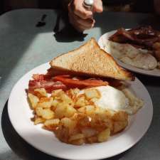Double D Cafe | 4730 Hwy 1, Annapolis Royal, NS B0S 1A0, Canada