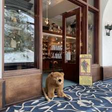 Creek Side Gifts | 111 Lake Louise Dr, Lake Louise, AB T0L 1E0, Canada