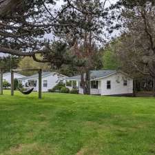 By The Bay Cottages | 3116 Bayshore Rd, York, PE C0A 1P0, Canada