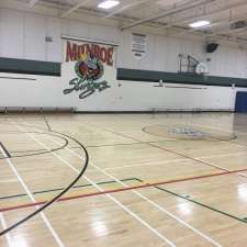 Munroe Junior High School | 405 Munroe Ave, Winnipeg, MB R2K 1H5, Canada