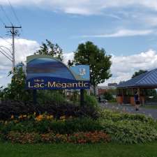Motel Le Quiet | 3284 Rue Laval, Lac-Mégantic, QC G6B 1A4, Canada