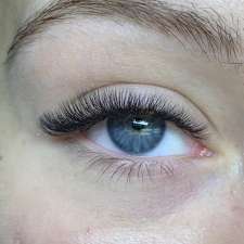 London’s Lash Lounge | 660 Garibaldi Ave, London, ON N5X 0N3, Canada
