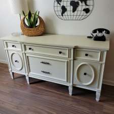 Preloved 2 Beloved Furniture Redesigns | 370 Montfort St, Vanier, ON K1L 5N1, Canada