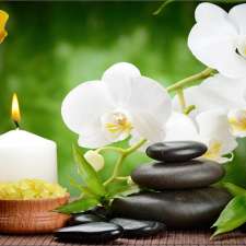 Wind In The Willows Spa | 152 Highland St, Haliburton, ON K0M 1S0, Canada