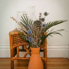 Fin en Fleurs | 2955 Fraser St, Vancouver, BC V5T 3W2, Canada