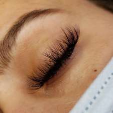 Lashed by roxy | 732 Twist Way, Stittsville, ON K2S 1E7, Canada