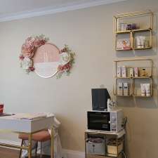 Euro Fashion | 9 Tewsley Pl, Toronto, ON M9P 1N6, Canada