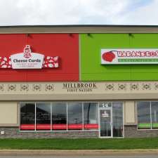 Cheese Curds Gourmet Burgers + Poutinerie | 14 Treaty Trail, Millbrook, NS B6L 1V9, Canada