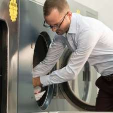 Carriage Trade Cleaners | 932 Simcoe St N, Oshawa, ON L1G 4W2, Canada