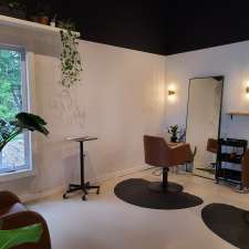 Hideaway Hair Lounge | 5770 Bank St, Greely, ON K4P 1B9, Canada