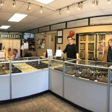 Golden Hand Jewellery | 955 Main St, Winnipeg, MB R2W 3P2, Canada