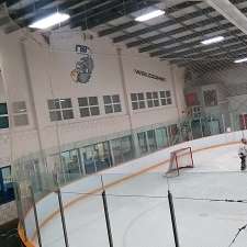 St Adolphe Skating Rink | 345 Hebert Rd, Saint Adolphe, MB R5A 1A1, Canada