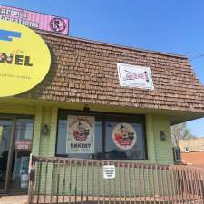 HAIR’N THE HOOD | 123 Water St, Summerside, PE C1N 1A8, Canada