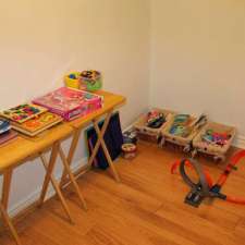 Home Daycare | Williamsburg | Whitby, ON | 43 Shenandoah Dr, Whitby, ON L1P 1T4, Canada
