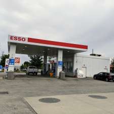 Esso Woodlawn Road | 59 Woodlawn Rd W, Guelph, ON N1H 1G8, Canada