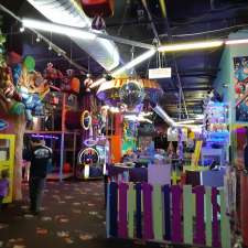 Centre Fun Carie Factory | 1345 Rte de l'Aéroport, L'Ancienne-Lorette, QC G2G 1G5, Canada