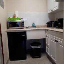 Stagecoach Inn | 107 Centre St, Duchess, AB T0J 0Z0, Canada