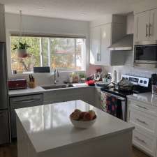 SIGNATURE FLOORS | 1667 32 Ave NE, Calgary, AB T2E 7Z5, Canada