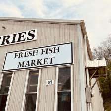 Steelhead Food Co. Port Stanley | 189 Main St, Port Stanley, ON N5L 1C4, Canada