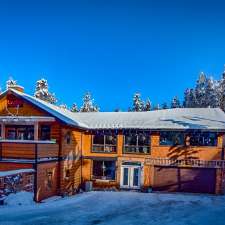 Earl Grey Lodge | Earl Grey Lodge, 2069 Summit Dr, Panorama, BC V0A 1T0, Canada