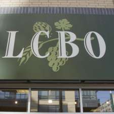 LCBO/SHELL | 952 Raymond Rd, Utterson, ON P0B 1M0, Canada