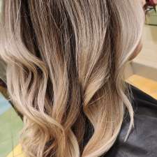 Liz the hair boss | 30 Rosenfeld Dr, Barrie, ON L4M 5X2, Canada