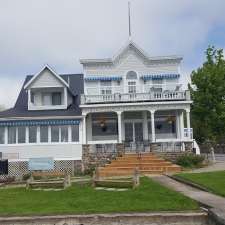 BOATHOUSE COUNTRY INN | 19 Front St, Rockport, ON K0E 1V0, Canada
