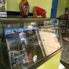 Ranee's Roti & Caribbean Cuisine | 579 Kerr St, Oakville, ON L6K 3E1, Canada