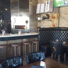 The Boot Social Pizzeria | 579 Kerr St, Oakville, ON L6K 3E1, Canada