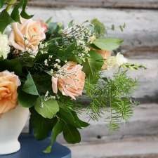 Country Florist Designs | 172 5 Line, Warsaw, ON K0L 3A0, Canada