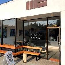 32 Lakes Cafe and Bakery | 4707 Marine Ave, Powell River, BC V8A 2L2, Canada