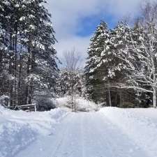 Dunwurk'n Farms Maple Camp | Hoddinott Ln, Balderson, ON K0G 1A0, Canada