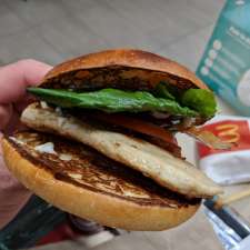 McDonald's | 1700 Boulevard Lebourgneuf, Québec, QC G2K 2M4, Canada