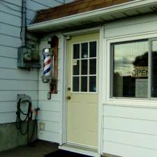 Édith's Barber Shop | 4 Philip St, Smiths Falls, ON K7A 3L6, Canada