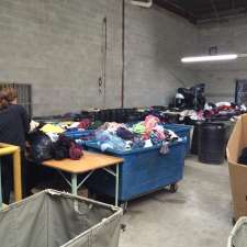 Chiffons industriels (guenilles de garage en t-shirts recyclés) - RD RECYCLAGE | 780 Rue Georges-Cros, Granby, QC J2J 1N2, Canada