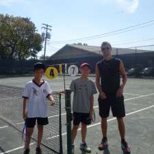Montreal West Tennis Club | 250 Bedbrook Ave, Montreal-West, QC H4X 1S1, Canada