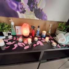 Hira's Salon & Beauty Bar | 25C Mohawk St, Brantford, ON N3S 2W2, Canada