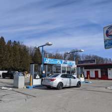 GINOS | 362 Elizabeth St, Guelph, ON N1E 2X7, Canada