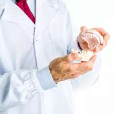 Paul Bernard | Denturologiste Ste-Foy | 2520 Ch Ste-Foy Local 102, Québec, QC G1V 1T5, Canada