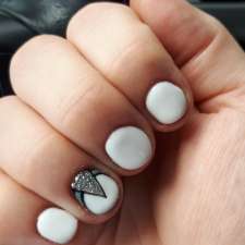 2 Waves Beauty Bar | 80 Sandwich St S #2, Amherstburg, ON N9V 1Z6, Canada