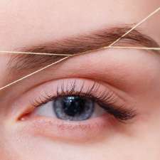 Queen’s Beauty Salon | 292 Falcon Dr Unit5, Woodstock, ON N4T 0C1, Canada