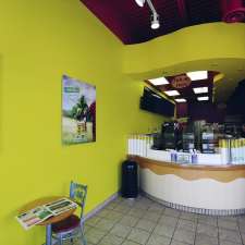 Booster Juice | 130 Country Village Rd NE Unit #635, Calgary, AB T3K 6B8, Canada