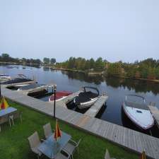 Kit Wat Waterfront Motel & Marina | 71 Sauble Falls Rd, Sauble Beach, ON N0H 2G0, Canada