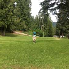 Cedar Heights par 3 Golf Course | 2316 Lakeview Dr, Sorrento, BC V0E 2W2, Canada