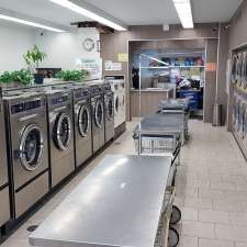 Centreville Laundry Services | 1077 Weber St E Unit #1, Kitchener, ON N2A 3Y5, Canada