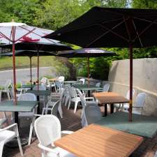 Bar Restaurant La Bourgeoise | 5930 1re Ave, Québec, QC G1H 2W1, Canada