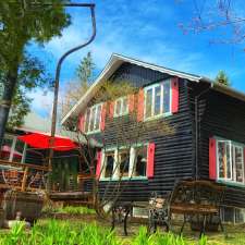 Auberge le lupin | 127 Rue Pinoteau, Mont-Tremblant, QC J8E 1G2, Canada